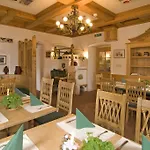 Braeuwirt Hotell 3*
