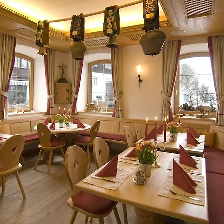 Braeuwirt فندق 4*